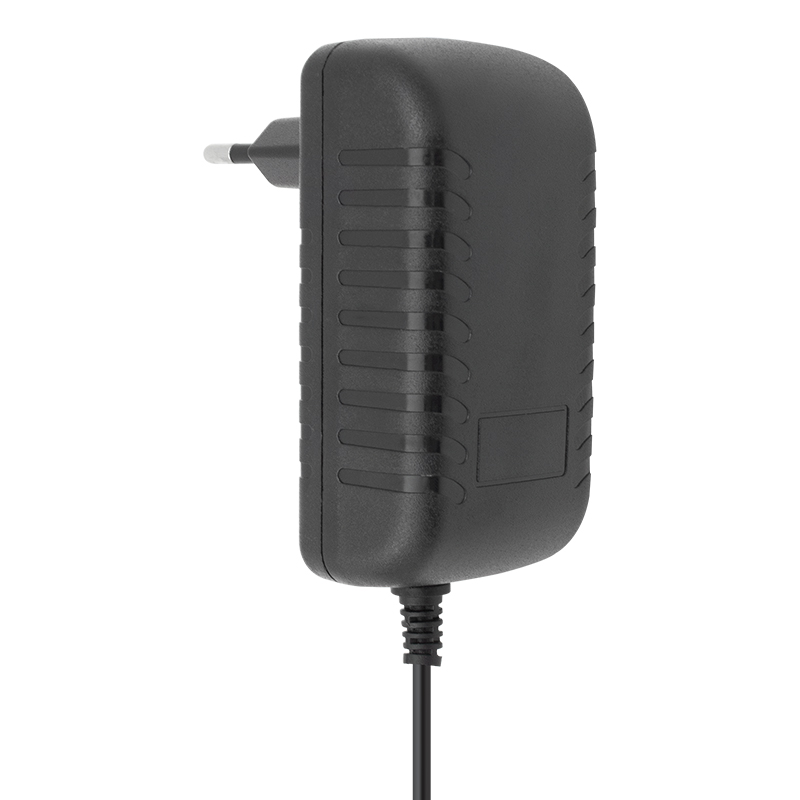 14 VOLT - 1.7 AMPER - 24 WATT 5.5*2.5 L UÇLU PLASTİK KASA PRİZ TİPİ ADAPTÖR