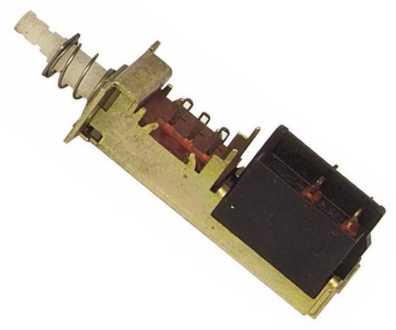 ANAHTAR UZUN TİP UNIVERSAL