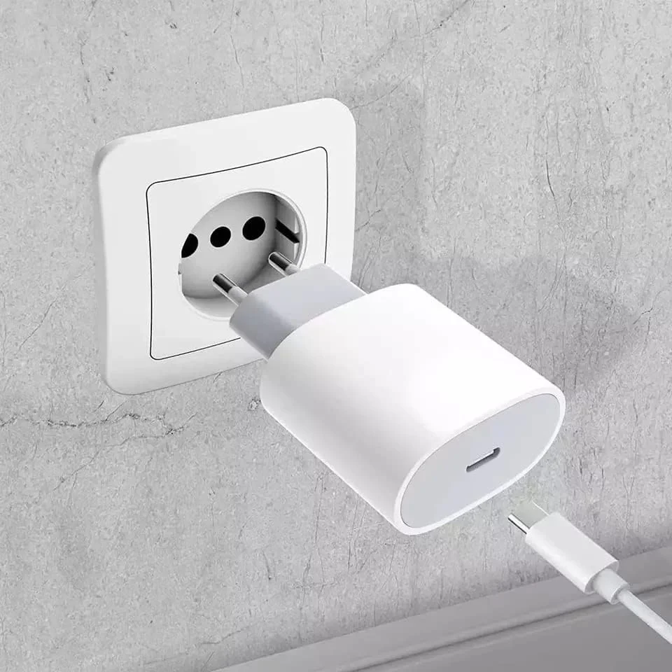 Type C 25W Şarj Aleti - Type C 25W Şarj Aleti