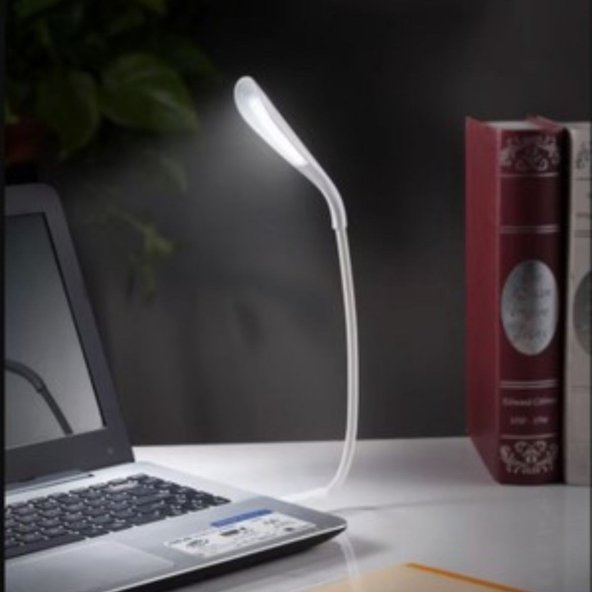 USB Girişli 14 Ledli 3 Kademeli Dokunmatik Masa/Kitap Okuma Lambası Ledi Beyaz