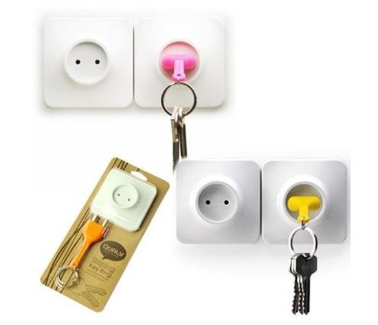 Yapışkanlı Priz Görünümlü Kapı Duvar Tipi Anahtarlık Askılık