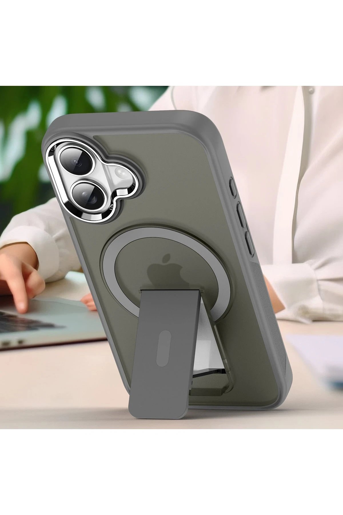 Newface iPhone 16 Plus Kılıf Tork Magsafe Standlı Kapak - Siyah