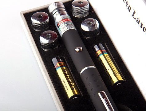 Yeşil Lazer Pointer 2000 mW 15 Km Etkili (5 Başlıklı)