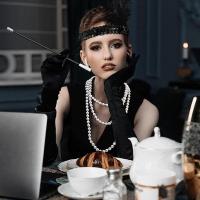 1920'ler Gatsby Aksesuar Seti – Siyah Charleston Saç Bandı, Uzun Eldiven &amp;amp; Sigaralık