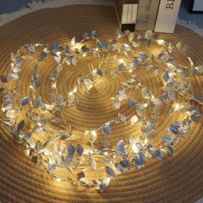 3 Metre Yaldızlı Gümüş LED Işık – Dekoratif Ortam ve Yılbaşı Aydınlatması