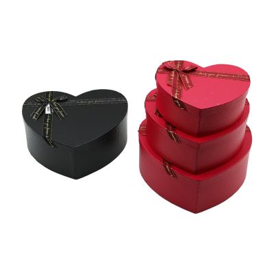 3PCS KALP MAT MİX RENKLİ - KABARTMA DESEN KARTON HEDİYE KUTUSU KURDELALI 31X28-27X24-23X20CM