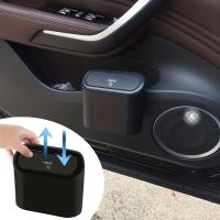 Araç İçi Takılarak Sabitlenebilen Mini Kapaklı Çöp Kovası