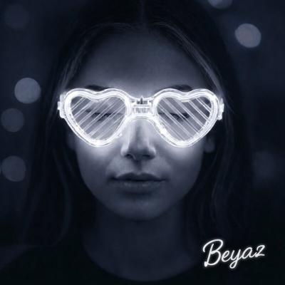 Beyaz LED Işıklı Kalp Gözlük – 3 Modlu Parti - Glow Gözlüğü