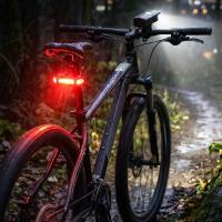 Bisiklet Işık Seti – USB Şarjlı LED Ön Far + Arka Stop Lambası, Su Geçirmez Bisiklet Aydınlatma Seti