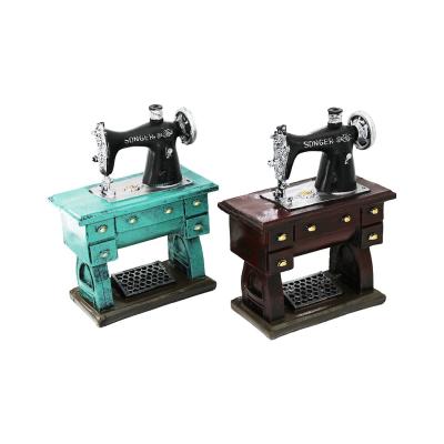 DİKİŞ MAKİNESİ VİNTAGE DEKORATİF BİBLO - KUMBARA RENKLİ 20X15X8.5CM REÇİNE