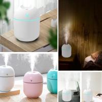 Işıklı Kuru Havayı Azaltan ve Aromaterapi Deneyimi Sunan Hava ve Oda Nemlendirici 220 ML 8x8x10cm