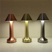 Mantar Lamba Dekoratif Masa Lambası USB Şarj Edilebilir Dokunma Kontrolü Göz Bakımı Sanatsal Komidin Yatak Odası için Işık Oturma Odası Çalışma Odası Restoran