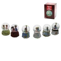 ORTA BOY - 8CM PİLLİ - IŞIKLI MÜZİKLİ KAR KÜRESİ CAM İNSAN FİGÜRLÜ - DESEN MİX RENKLİ HERHANGİ BİR TANESİ GÖNDERİLİR