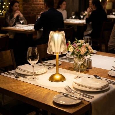 Uzun Klasik Çizgili Model LED Masa Lambası ? Dokunmatik, 3 Renk Işık Modlu, Şarjlı Dekoratif Gece Lambası