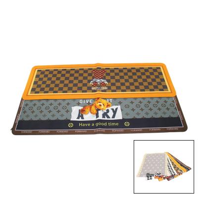 DİKDÖRTGEN RENKLİ DESENLİ - RESİMLİ SU EMİCİ - SİHİRLİ BANYO PASPASI ELASTİK 116 X 37.5CM