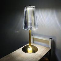 Masa Üstü Taşınabilir USB Şarjlı Dokunmatik Eskitme Lambader Model Led Kristal Abajur W-030