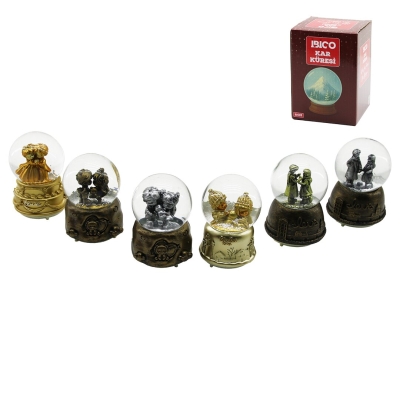 ORTA BOY - 8CM PİLLİ - IŞIKLI MÜZİKLİ KAR KÜRESİ CAM ESKİTME İNSAN FİGÜRLÜ - DESEN MİX RENKLİ HERHANGİ BİR TANESİ GÖNDERİLİR